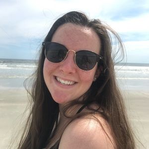 Meet your Posher, Neila